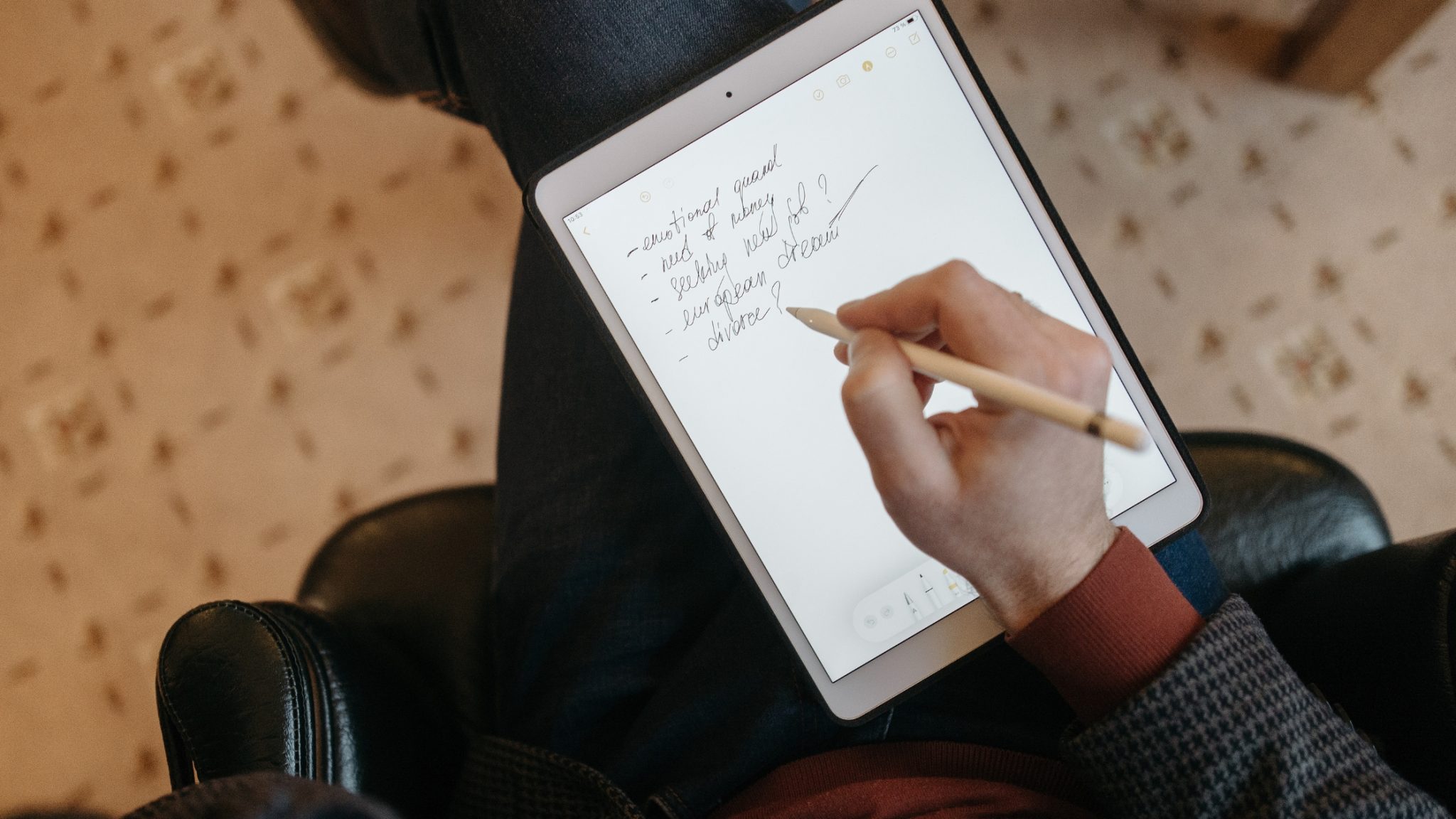 15 Best Apps For The Apple Pencil - Whoihavetobe